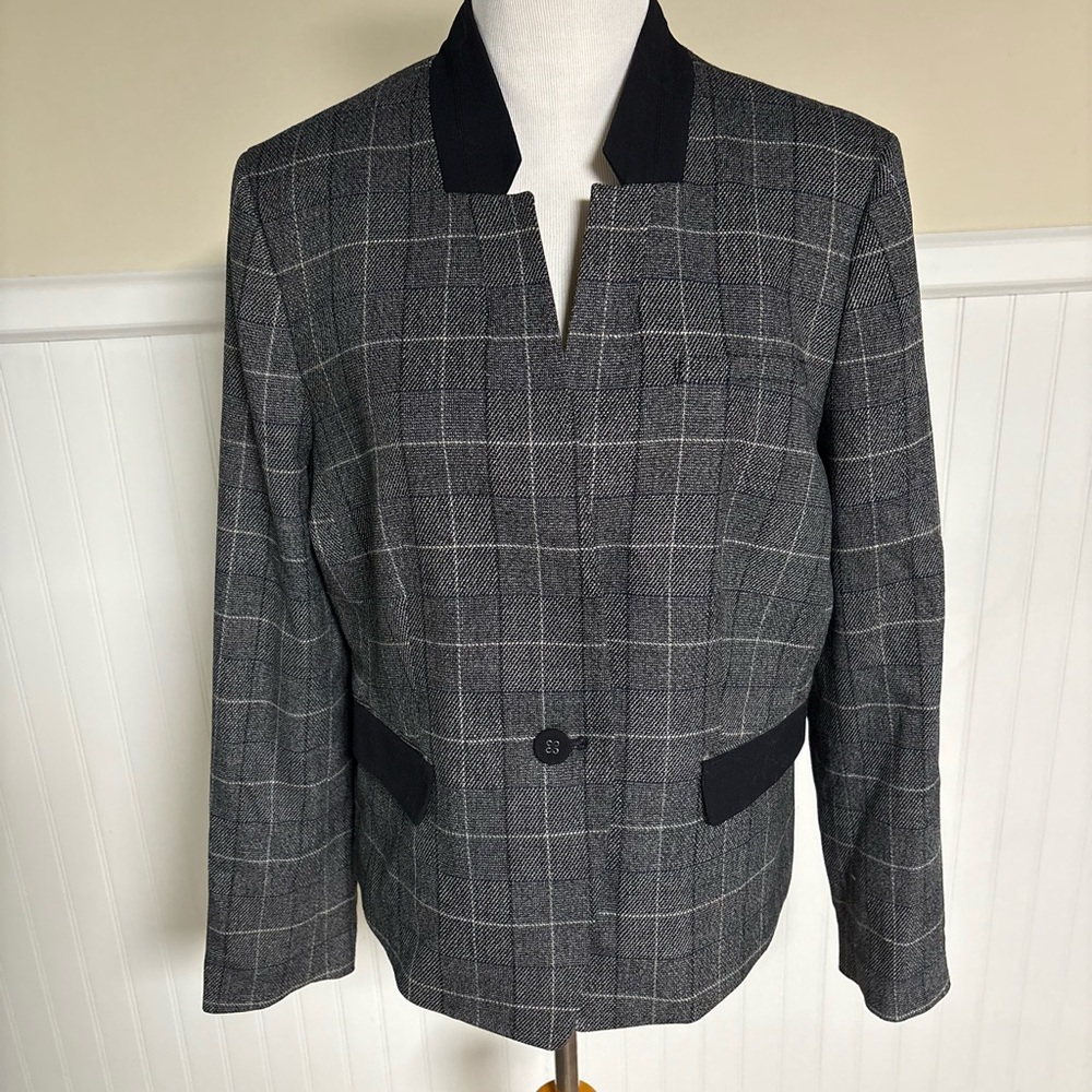 Nine West Black Blazer